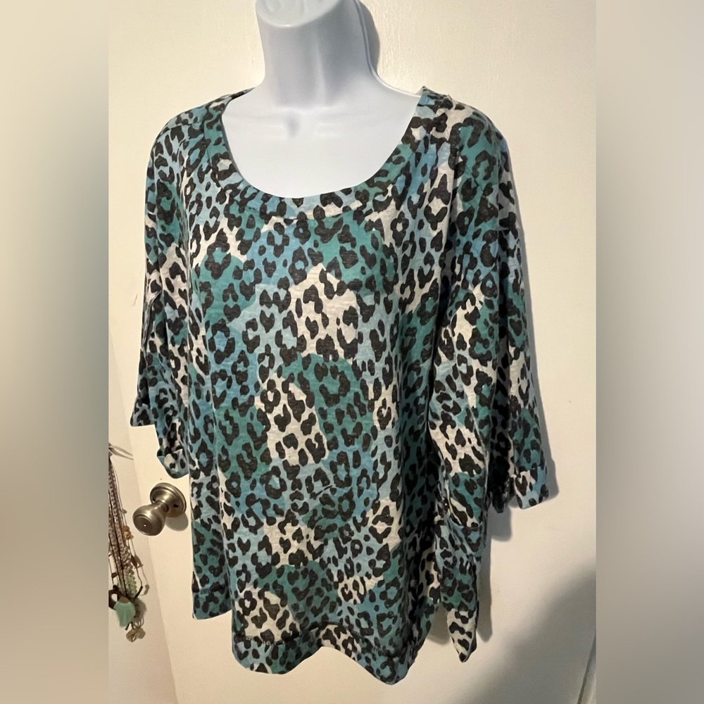 Umgee  Leopard Print Tunic  XL